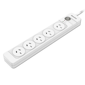 German standard power strip with 5 outlets