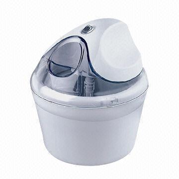 Ice Cream Maker with Cooling Tank and 100 to 240V Input Voltages