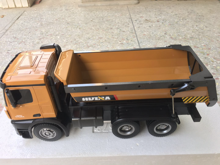 Hot Sale Huina Dump Truck Channel Remote Control Rc Dump