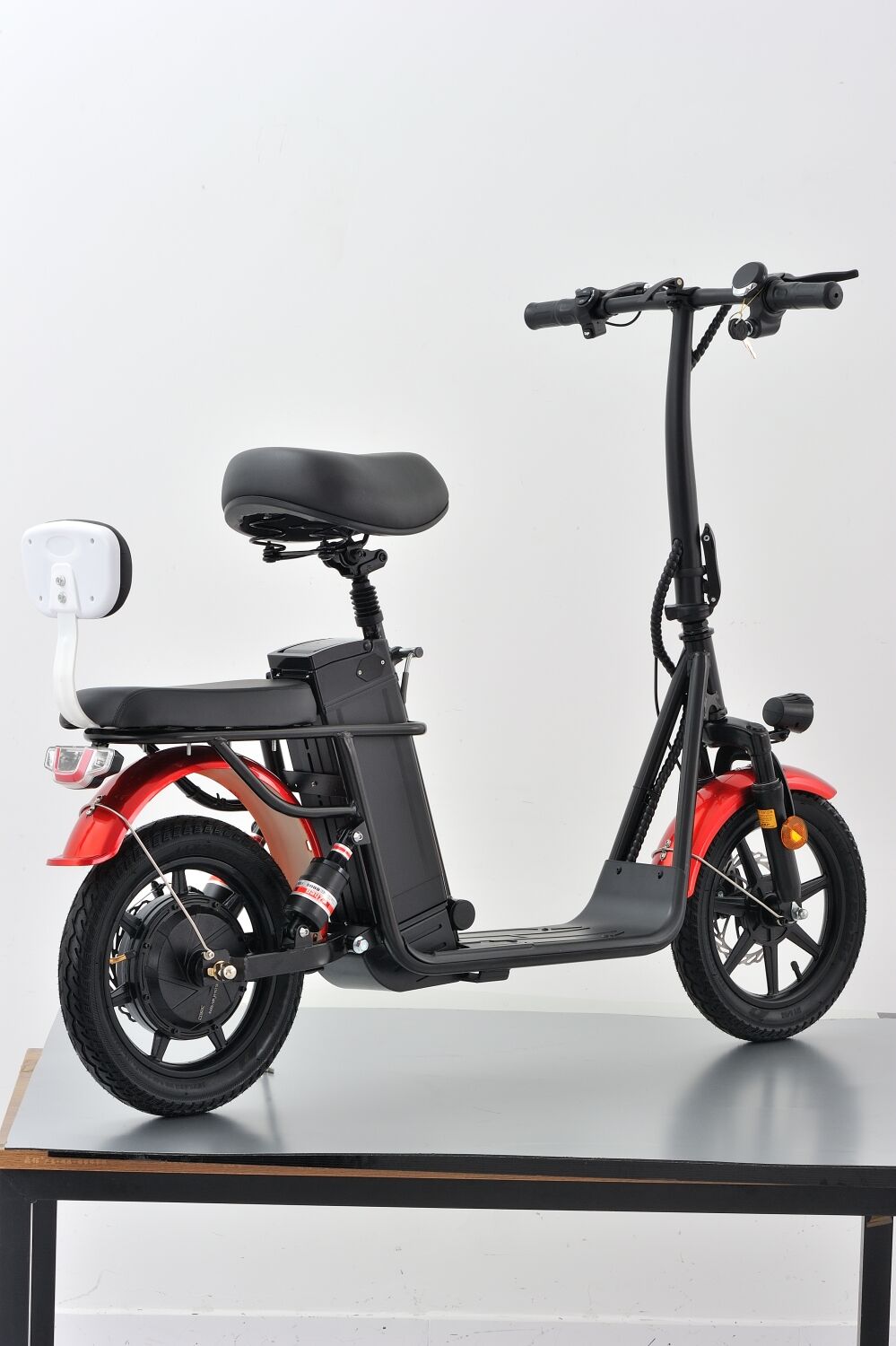 Buy Wholesale China Inch One Motor W Kick Electric Scooter With