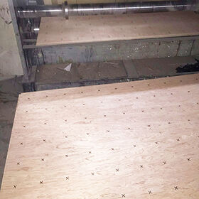 1220x1220mm Flooring Underlay Plywood With Cross Mark 1220x1220mm Flooring Underlay Plywood With Cross Mark
