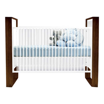 China Babies Crib Made Of 100 Hardwood Material Fixed Side