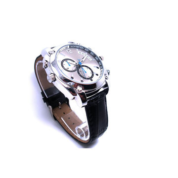 FHD impermeable visión nocturna portátil usable reloj de cámara encubierta