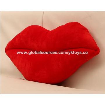 China Customize Big Red Lip Shaped Plush Soft Cushion Plush