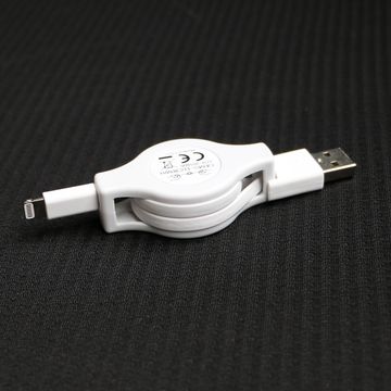 Retractable Lightning Cable 