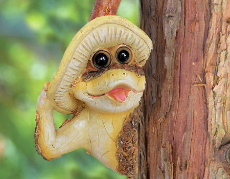 Buy Wholesale China Frog Tree Peeker - Polyresin Animal Tree-hugger  Sculpture - Garden Outdoor Decor Statue & Animal Hugger at USD  |  Global Sources