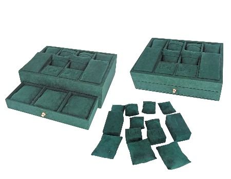 2019 hot selling Premium wooden necklace /earring /ring/bracelet display set for jewelry packaging s supplier