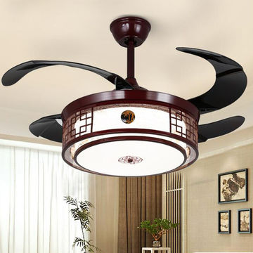 China Indoor Home Decorative Ceiling Fans Lights Lighting On