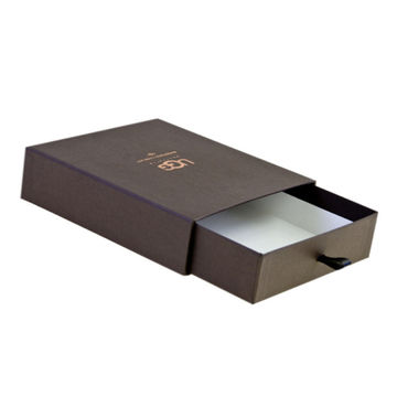 China Custom luxury paper cloth box for garment package on Global ...