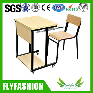 Alta calidad de 2 personas el doble de la escuela escritorio y silla -  China La escuela escritorio y silla, Doble escritorio y silla