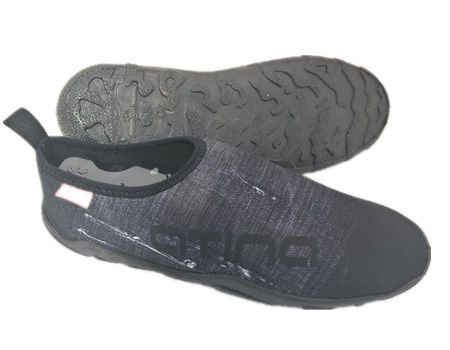 mens beach walking shoes