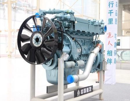 China SINOTRUK HOWO 20000L Fuel Tank Truck With 4 Compartment on Global ...