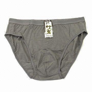 Herren-Slips aus Bambuskohle, hergestellt aus TB, Spandex und Baumwolle, in verschiedenen Größen erhältlich.