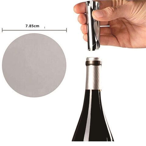 Achetez en gros Pet Vin Verseur Anti-goutte Bouteille Verseur Laser Logo  Impression Bas Moq Chine et Ourseur De Vin à 0.5 USD