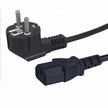 Enchufe Schuko con Certificación VDE - Conector Eléctrico Estándar Europeo para B2B