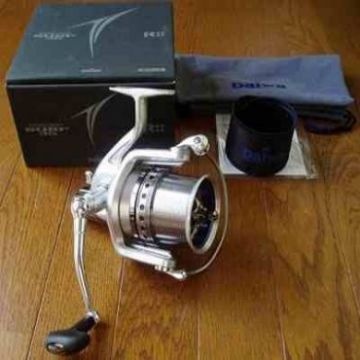Buy Standard Quality Indonesia Wholesale Daiwa Tournament Surf 35 Standard Spinning  Reel New $290 Direct from Factory at TIUR MAJU Corporation