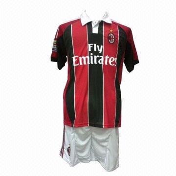 Buy Wholesale China Custom Football Kits Uniform With Socks Soccer Jersey  For Kids & Football Uniform at USD 5.38