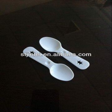 https://p.globalsources.com/IMAGES/PDT/B1091965541/Plastic-Yogurt-Cup-Spoon.jpg