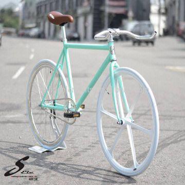 Bullhorn Fixie Singlespeed Bicicletta da corsa con manubrio in argento, 440 mm, con leva del freno e nastro per manubrio grigio Bullhorn Fixie Singlespeed Bicicletta da corsa con manubrio in argento, 440 mm, con leva del freno e nastro per manubrio grigio