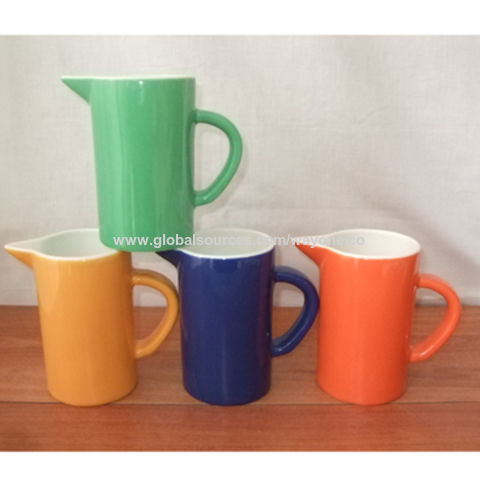 Jarra de agua esmaltada, capacidad de 650 ml y 1,5 l, con opción de calcomanía o logotipo, diseño elegante y distinguido. for sale at factory direct price