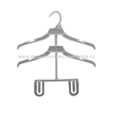 Plastic Kids Hanger, Children Top Plastic Hanger for Display - China Vics  Clothing Hanger and Plastic Clothing Hanger price
