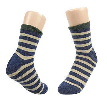Winterliche Socken mit Kaninchenfellstreifen