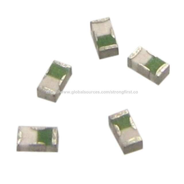 Filtro Multicapa LTCC con Frecuencia Central de 1425 MHz, Pérdida de Inserción (dB) Aplicación en Teléfonos Inalámbricos