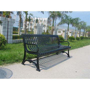 Banc de jardin cintré en fer forgé sur SA - Antiquités décoration