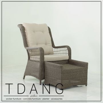 resin wicker chair and ottoman