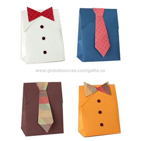 New design Christmas paper bag custom wedding gift box for shopping clothe packing for sale at factory direct price