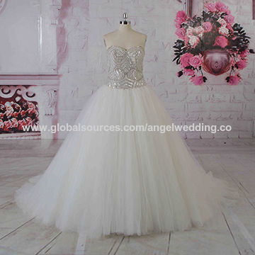 Slim Royal Long Train Ivory Color Wedding Dress – Laurafashionshop
