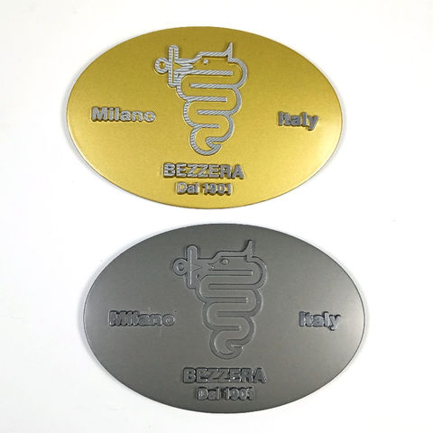 Source High Quality Custom Metal plate brand name Logo Labels for Handbag  Logo engraved metal nameplate Tags metal logo for handbag on m.