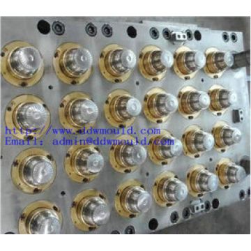 Plastic bottle store cap mold