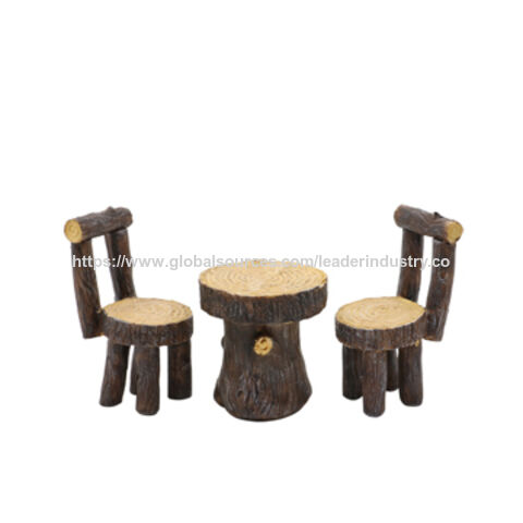 Table de jardin de fées et deux chaises en résine aspect bois, Kit de maison de poupée miniature pour jardin de fées