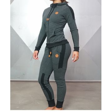 Sweat Suits & Tracksuits - Tops - Women Wholesale Manufacturer & Exporters  Textile & Fashion Leather Clothing Goods with we have provide customization  Brand your own