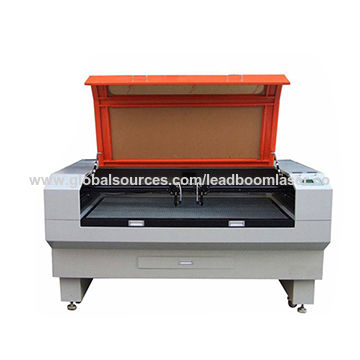 Dongguan precision CCD/laser cutting and engraving machine for shoes/leather clothing/packing for sale at factory direct price