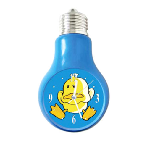 Reloj de pared con diseño recortado en forma de bombilla con luz LED, tamaño 20 x 10.1 x 35.3 cm