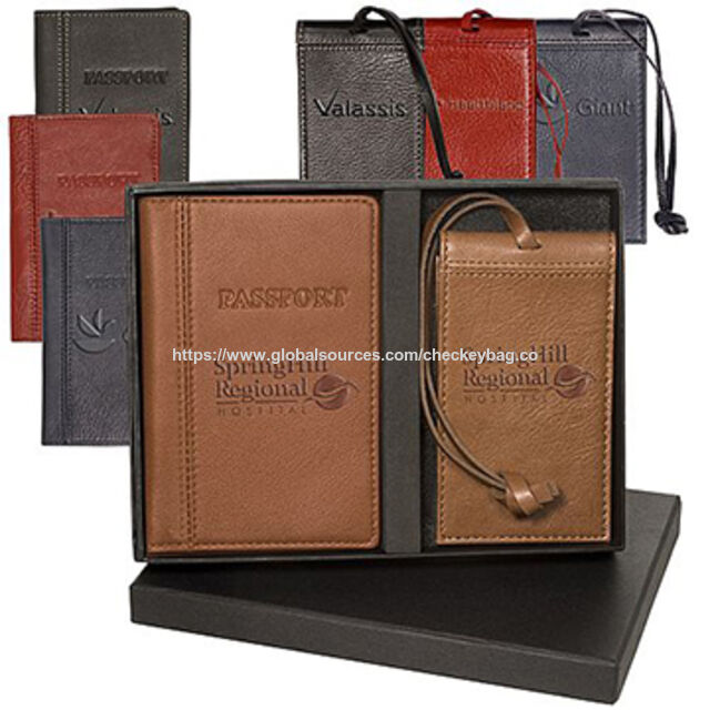 Set Perlengkapan Perjalanan Paspor & Bagasi yang Dipersonalisasi. Sampul Paspor dan Set Tag Bagasi, Sampul Paspor Mewah yang dibuat dengan kulit full grain for sale at factory direct price