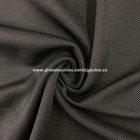 Tejido elástico en 4 direcciones, 90% poliéster, 10% spandex, ideal para la confección de ropa deportiva y activewear de alto rendimiento.