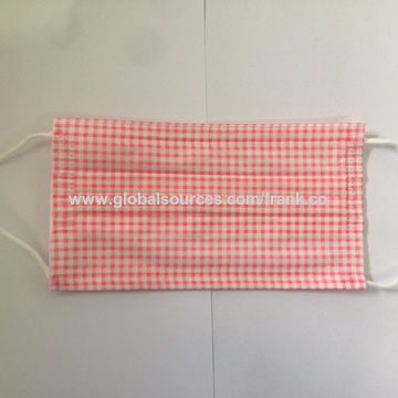 red disposable face mask red disposable face mask