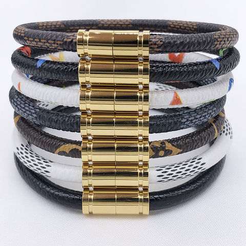 Nova pulseira de presbiopia da moda, corda de couro, aço inoxidável, par de sucção, com certificações BSCI, SEDEX e L'oreal. for sale at factory direct price