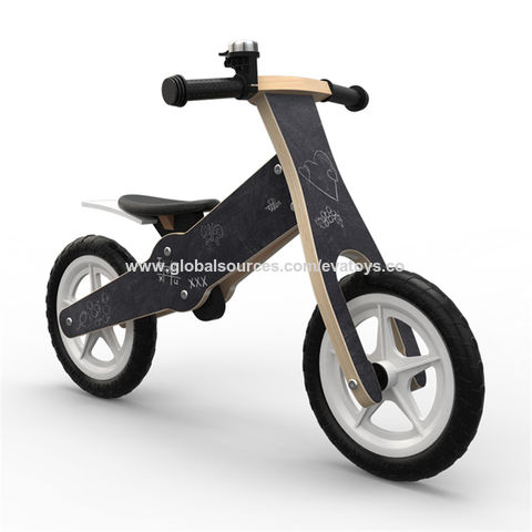 Venta superior de moda negro de madera rueda de bicicleta de equilibrio W16C271