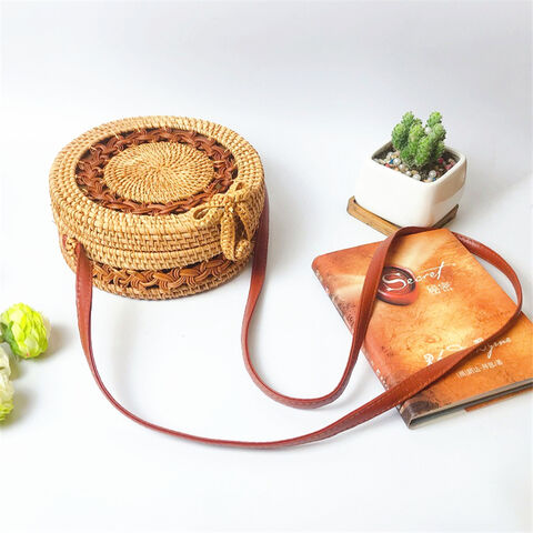 round bamboo purse