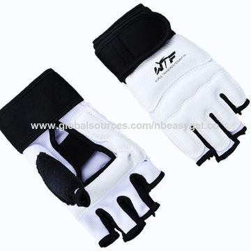 Details about   2Pcs Taekwondo Gloves Universal Hand Protector Boxing Gloves Training Equipment 