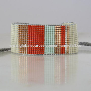 Red/mint beaded outlet bracelet