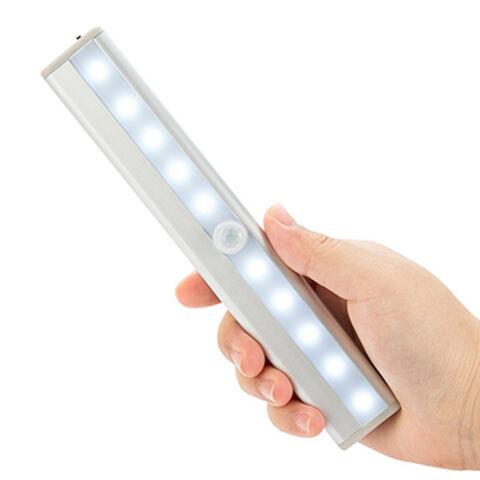 Lampe LED avec Détecteur pour Placards - Éclairage Intelligent pour Meubles