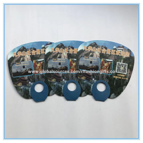 Leque Promocional de Plástico Personalizado com Cabo de Madeira Impresso Colorido - Leques Publicitários por Atacado for sale at factory direct price
