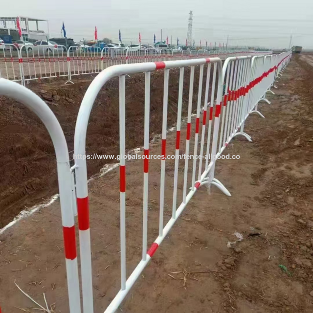 Penghalang Kerumunan Logam Sekali Pakai Kaki Tetap | Pagar barikade jalan logam pengaman dasar U, Digunakan di Lokasi Konstruksi