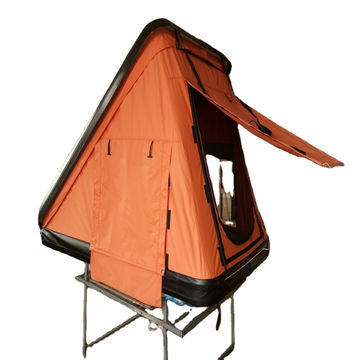 Hard shell outlet pop up tent