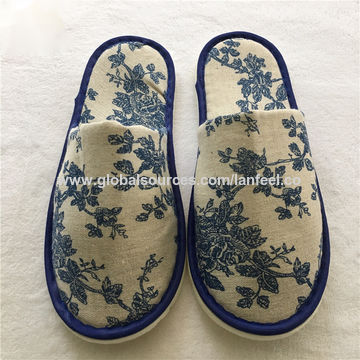 guest slippers